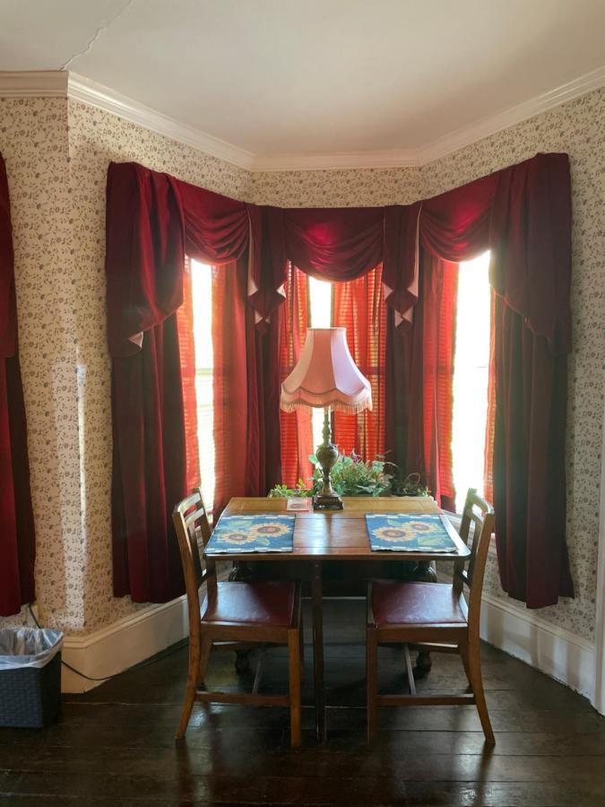 Hillcrest Bed And Breakfast จิมธอร์ป ภายนอก รูปภาพ
